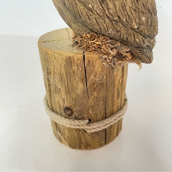 Wooden Sculptured Pelican Beach House Decor - Picture 10 of 11